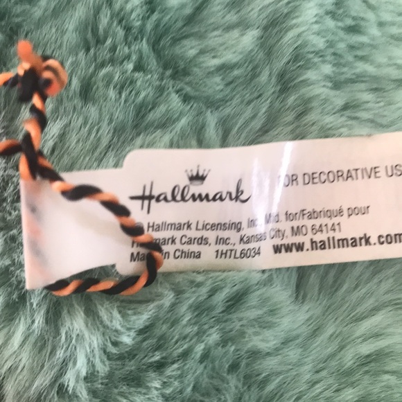 RARE HALLMARK 2009 “SASSY DIVAS” COLLECTION HALLOWEEN ORNAMENTS - Picture 6 of 7